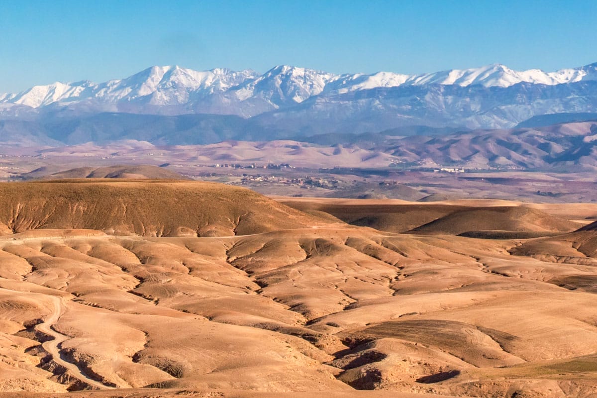 Paesaggio del Deserto di Agafay vicino a Marrakech, Marocco | Cosa fare a Marrakech in 2 giorni