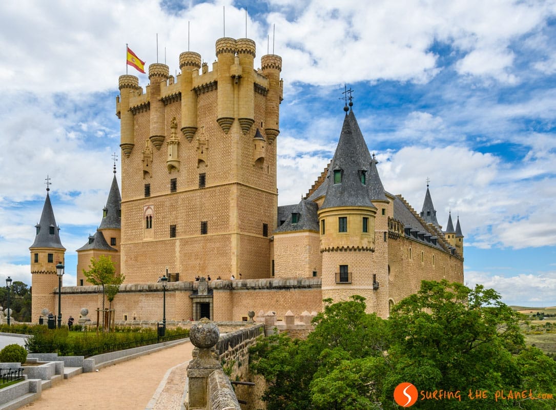 Exterior, Alcázar, Segovia | Que ver y hacer en Segovia en 1 día Exterior, Alcázar, Segovia | Que ver y hacer en Segovia en 1 día
