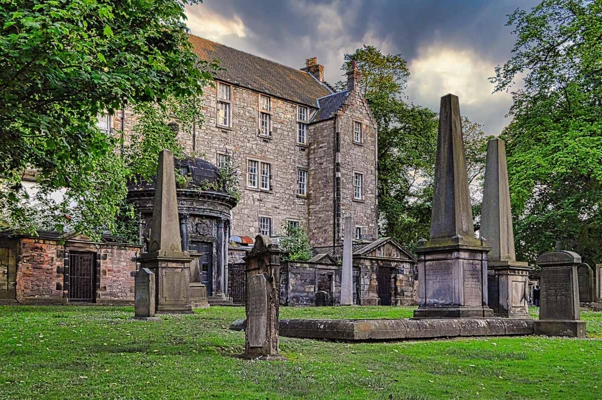 Cimitero di Greyfriars, Edimburgo | Cosa vedere a Edimburgo in 2 giorni Cimitero di Greyfriars, Edimburgo | Cosa vedere a Edimburgo in 2 giorni