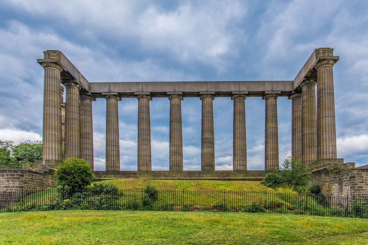 Monumento Nazionale, Calton Hill, Edimburgo | Da visitare a Edimburgo in 2 giorni Monumento Nazionale, Calton Hill, Edimburgo | Da visitare a Edimburgo in 2 giorni