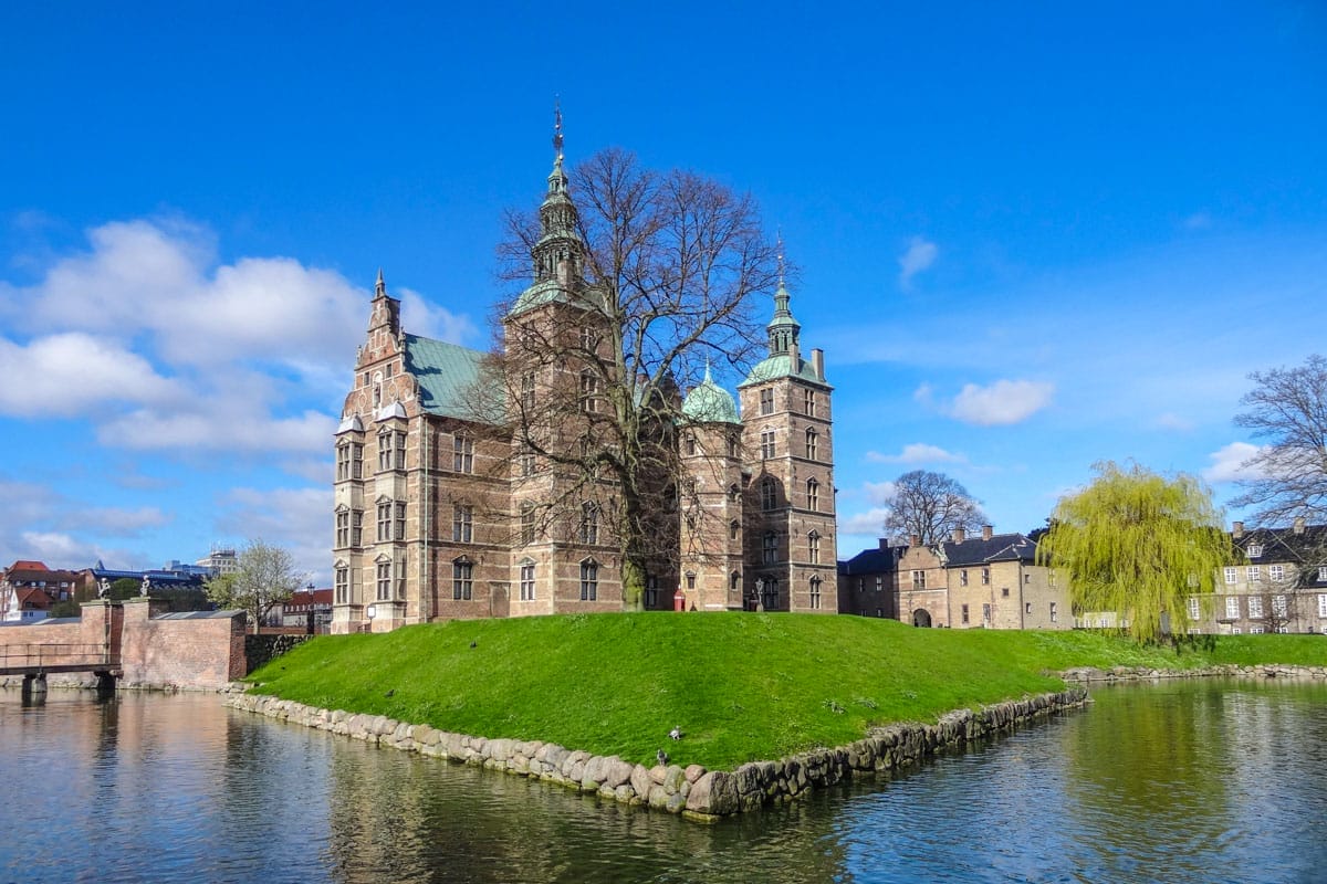 Castillo de Rosenborg, Copenhague | Que hacer en Copenhague en 3 días Castillo de Rosenborg, Copenhague | Que hacer en Copenhague en 3 días