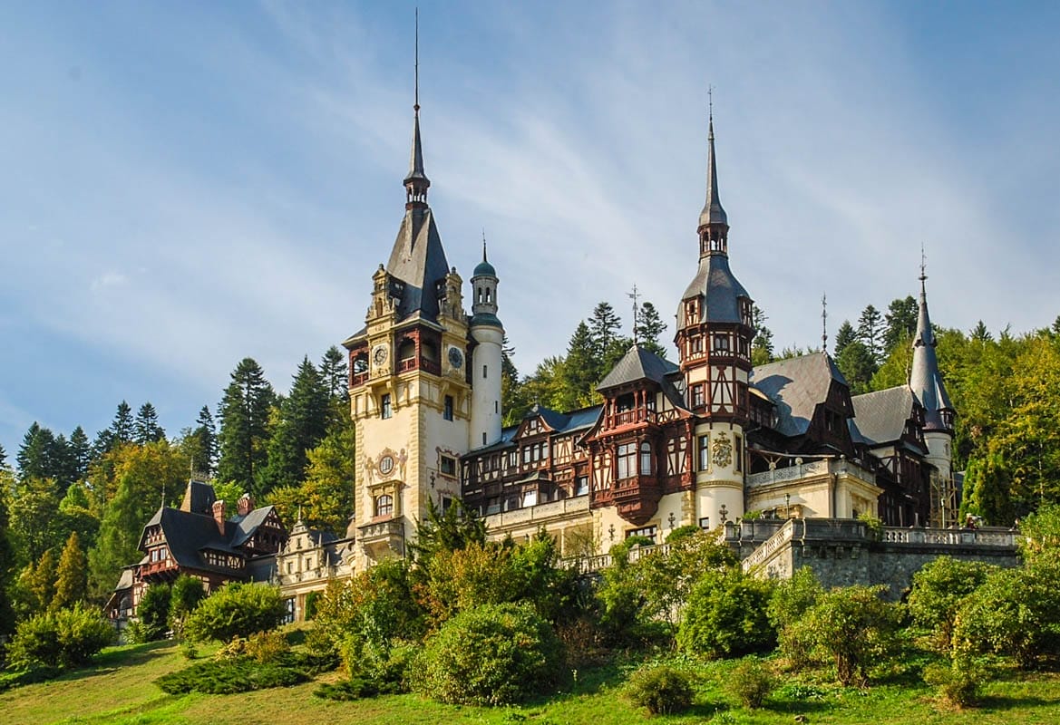 Castillo Peles, Transilvania | Que ver en Bucarest en 2 días Castillo Peles, Transilvania | Que ver en Bucarest en 2 días