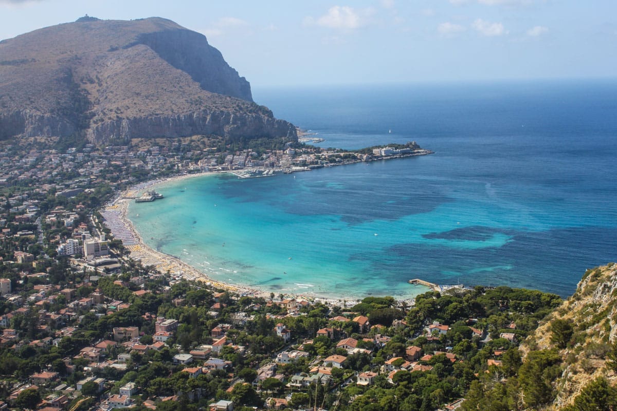 Playa Mondello, Palermo | Que hacer en Palermo en 3 días o más Playa Mondello, Palermo | Que hacer en Palermo en 3 días o más