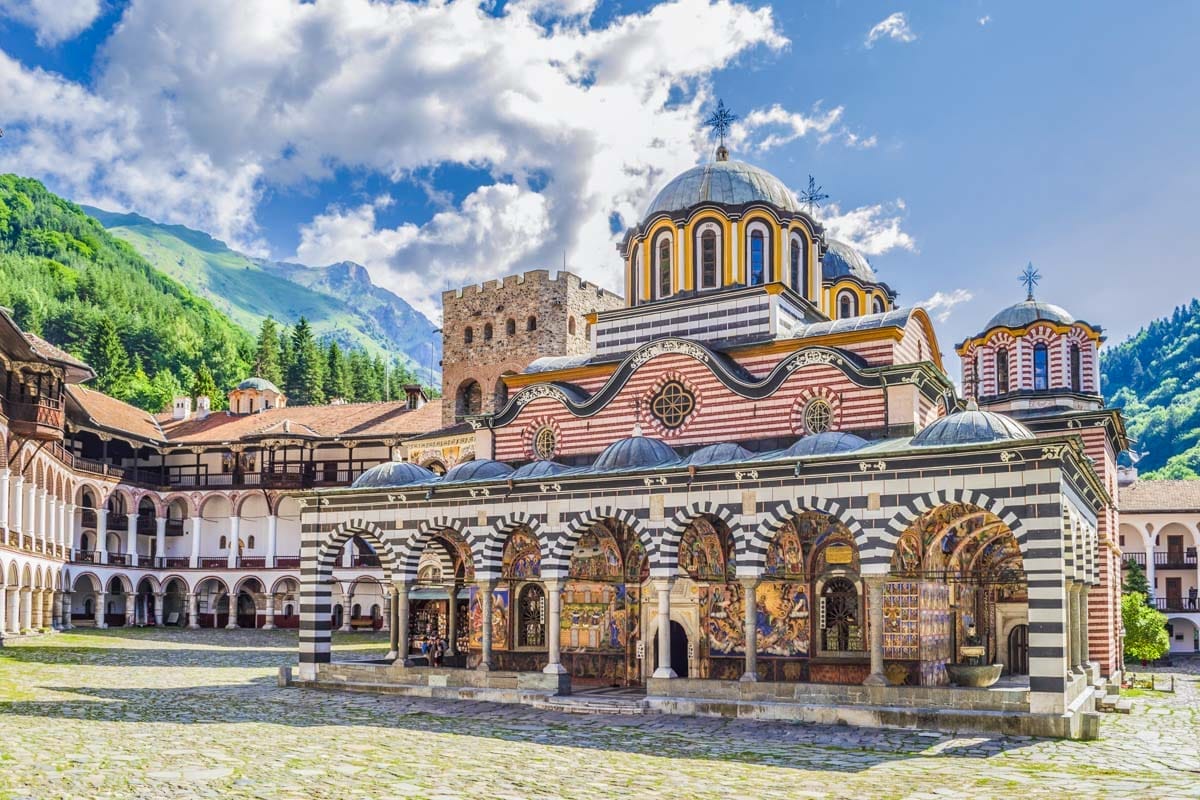 Monasterio de Rila, cerca de Sofía | Que ver en Sofía en 2 días Monasterio de Rila, cerca de Sofía | Que ver en Sofía en 2 días